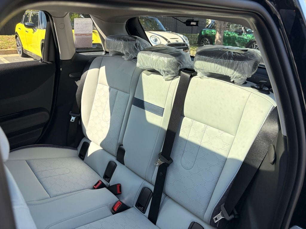 2026 MINI 4 Door Cooper S Signature Plus