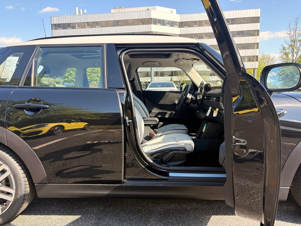 2026 MINI 4 Door Cooper S Signature Plus