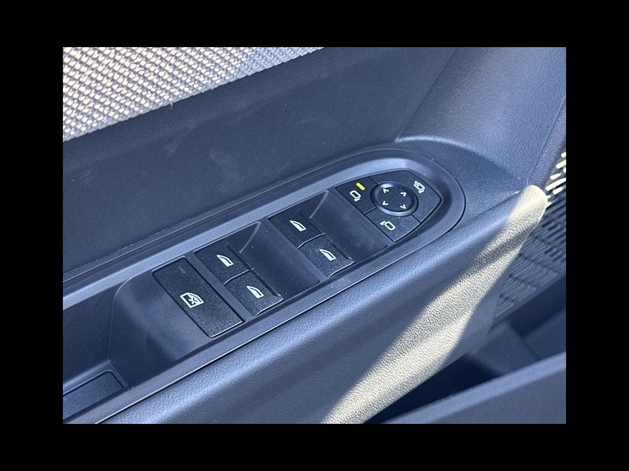 2026 MINI 4 DOOR ICONIC