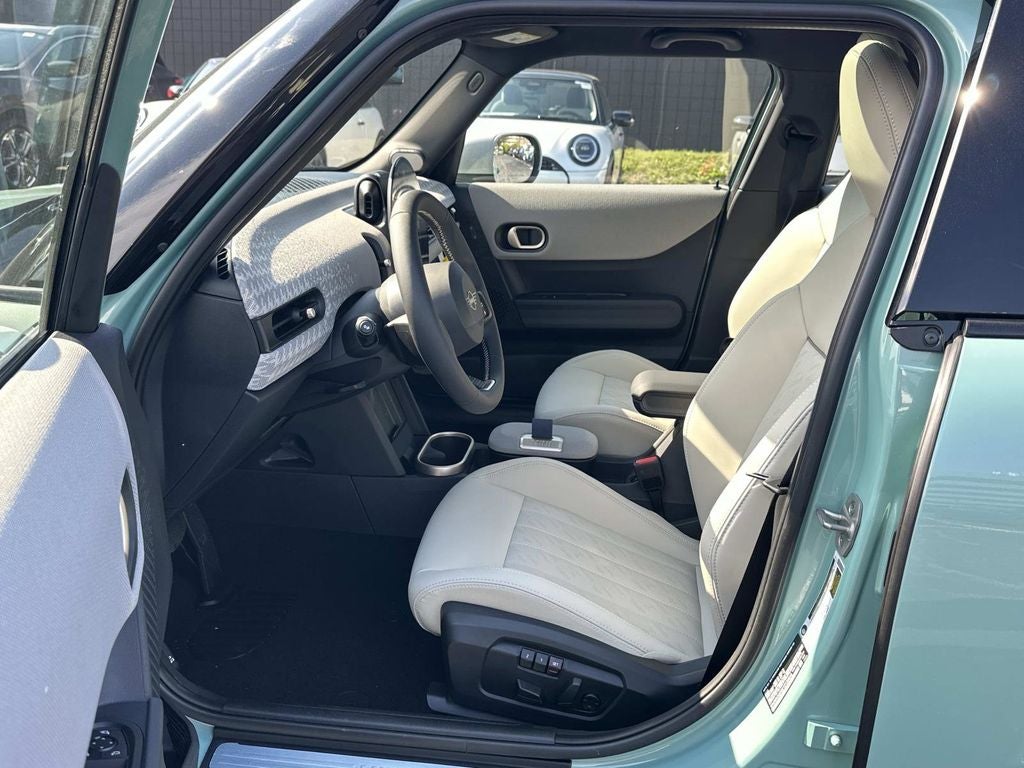 2026 MINI 4 Door Cooper S Signature Plus