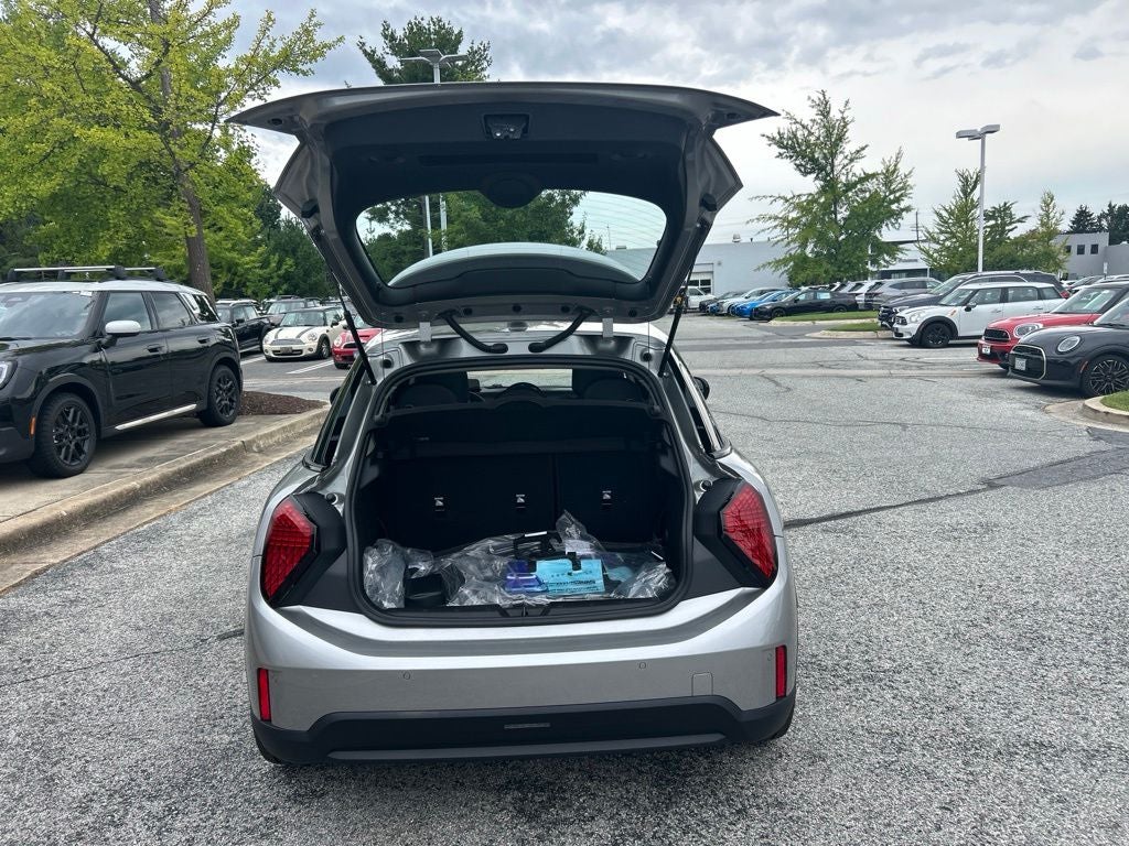 2027 MINI Cooper S Hardtop 4 Door Signature