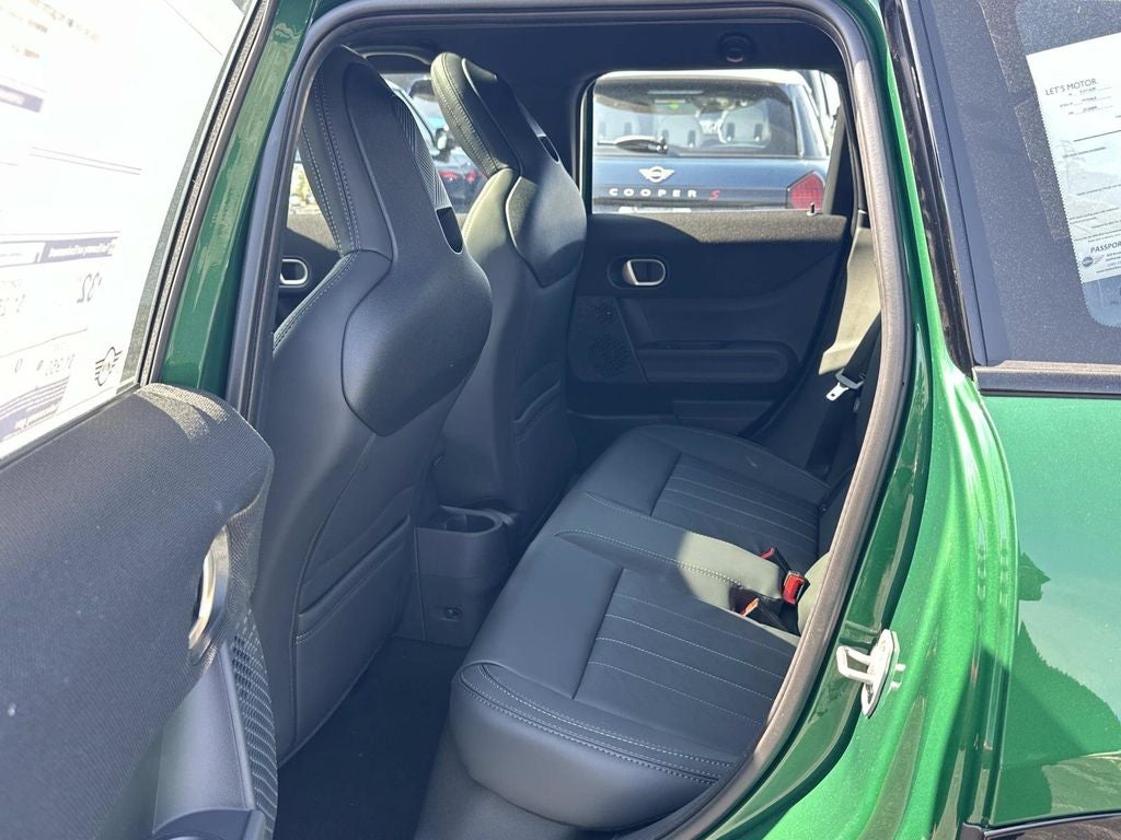 2026 MINI 4 DOOR ICONIC