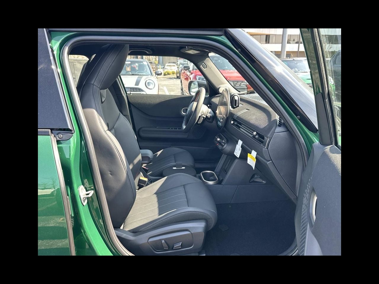 2026 MINI 4 DOOR ICONIC