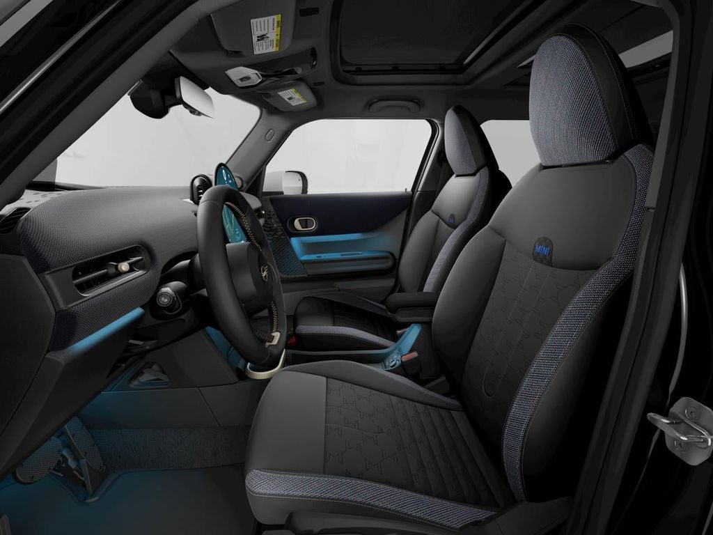 2026 MINI 4 Door Cooper S Iconic