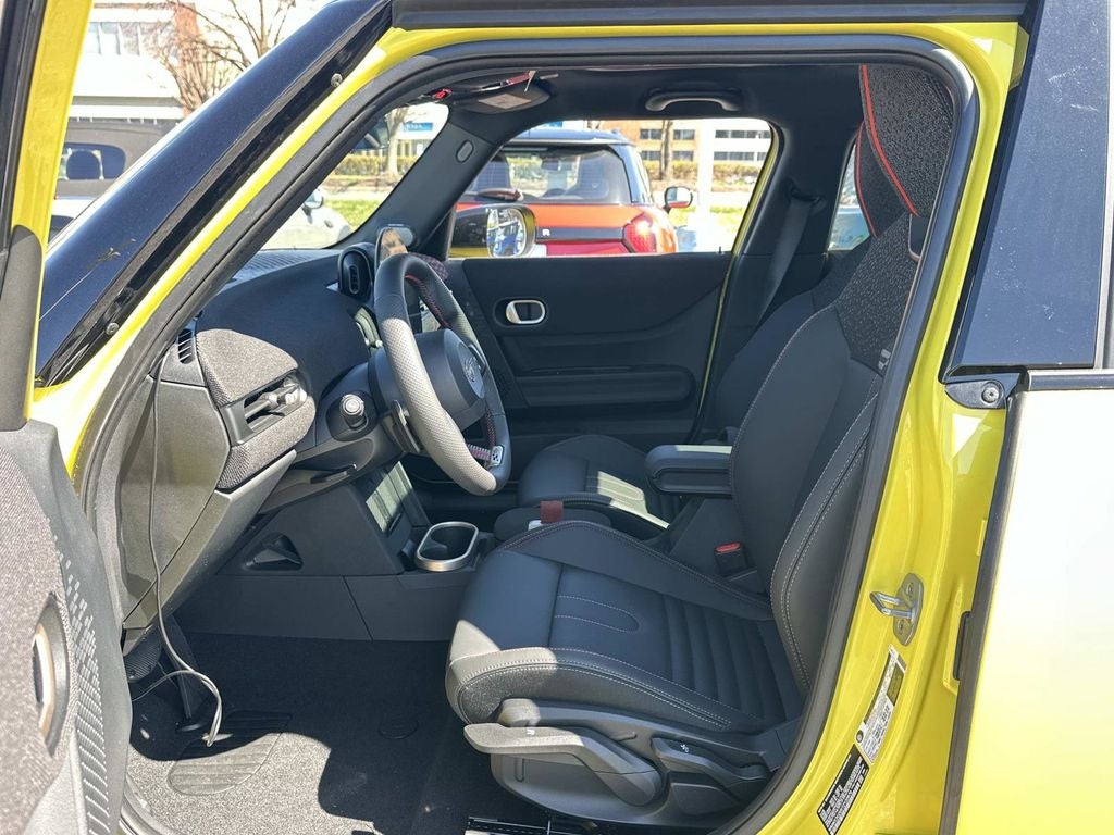 2026 MINI 4 DOOR ICONIC