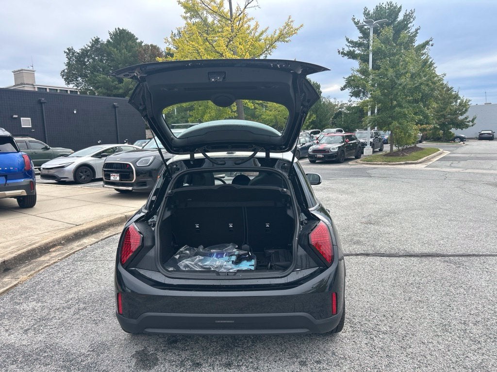 2026 MINI Cooper S Signature Plus 4 Door