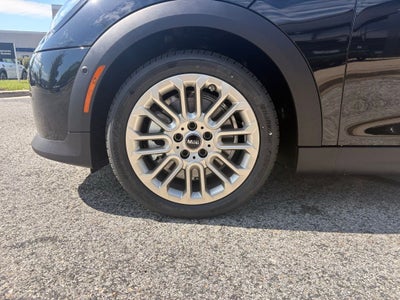 2026 MINI 4 Door Cooper S Iconic