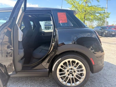 2026 MINI 4 Door Cooper S Iconic