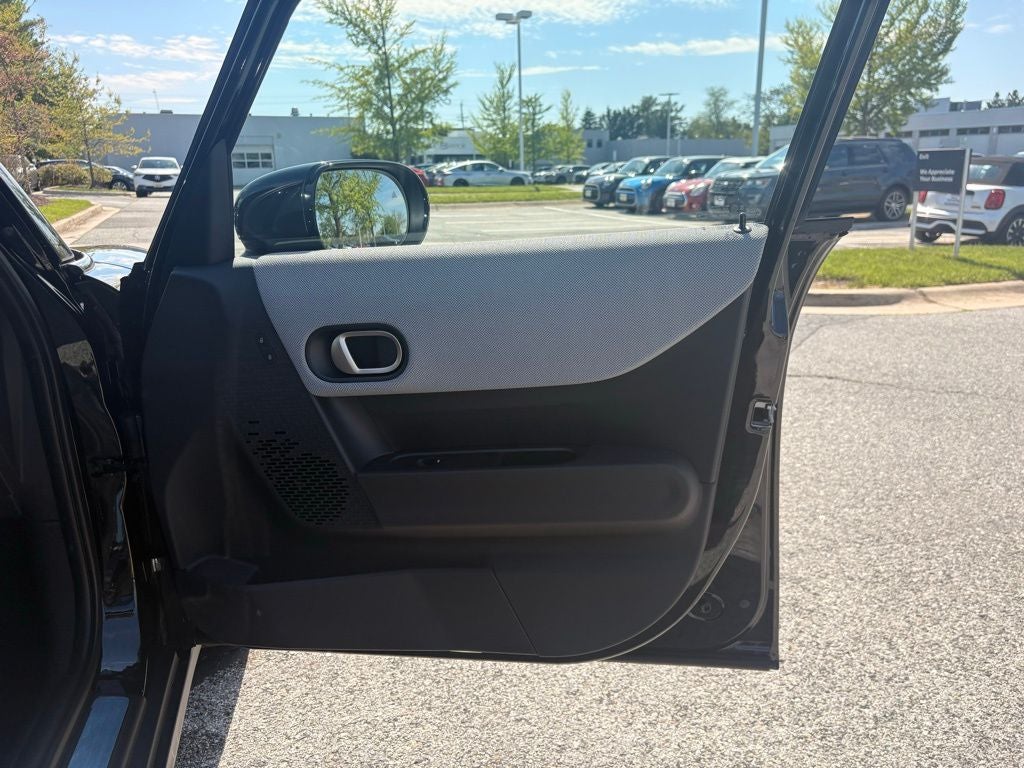 2026 MINI 4 Door Cooper S Iconic