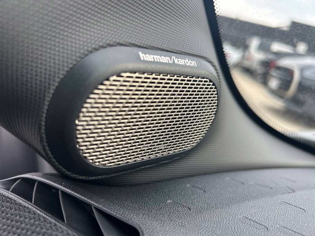 2027 MINI 4 DOOR ICONIC