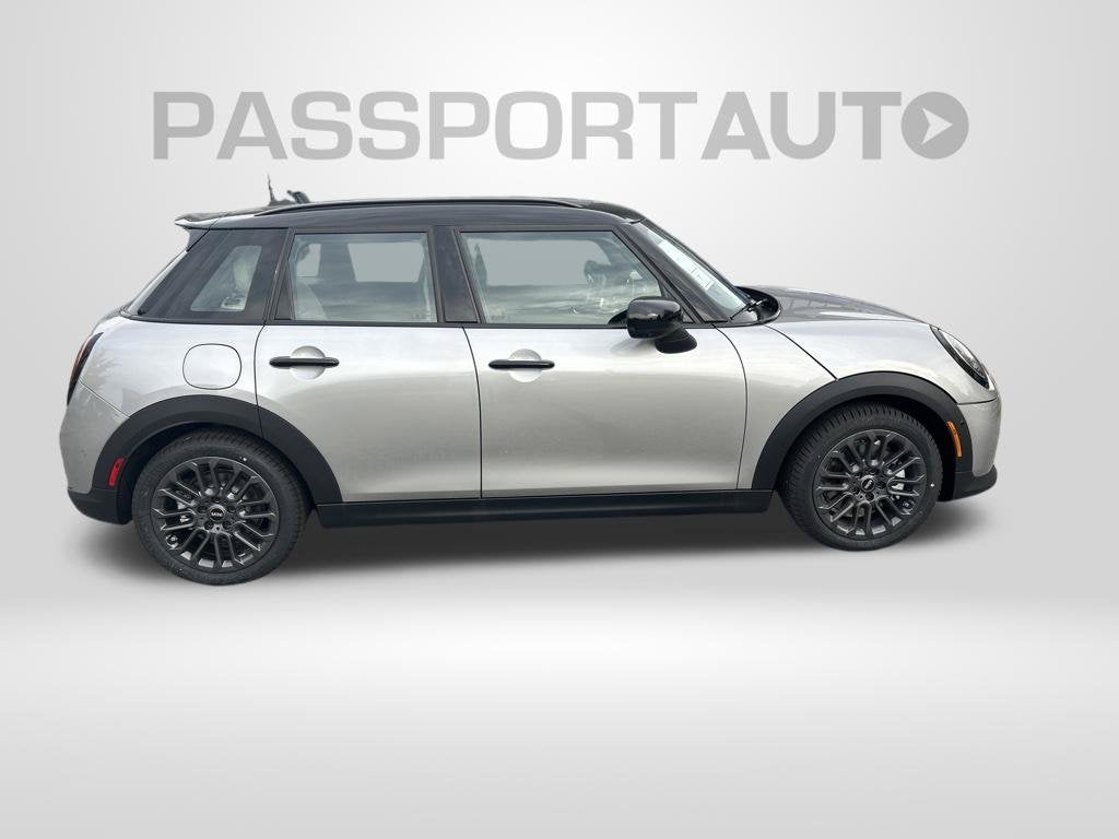 2027 MINI 4 DOOR ICONIC