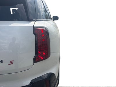 2027 MINI Cooper S Countryman ALL4 Iconic