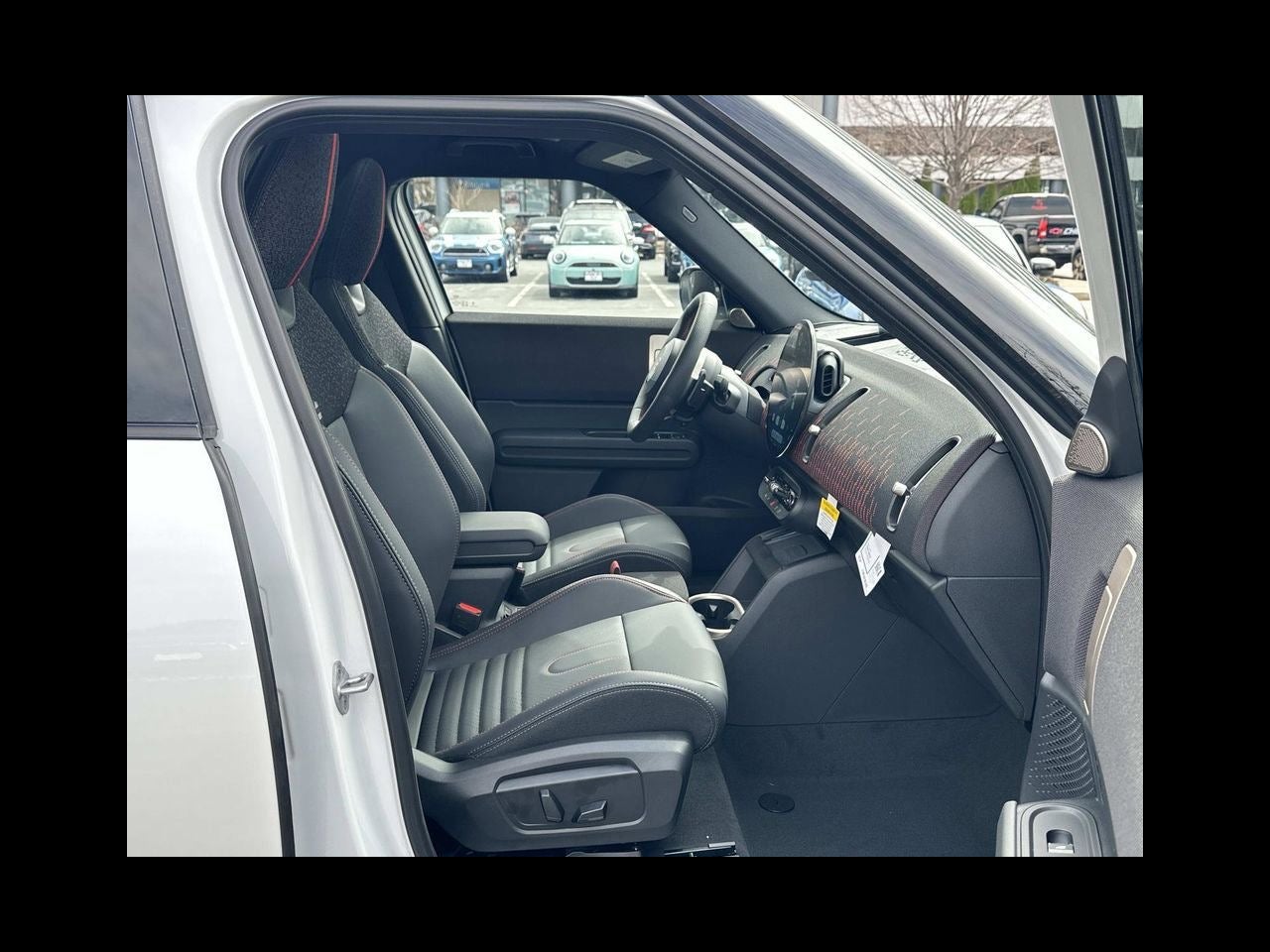 2026 MINI COUNTRYMAN ICONIC