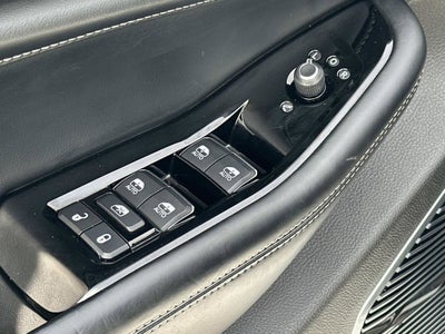 2022 Jeep Grand Cherokee Overland 4WD