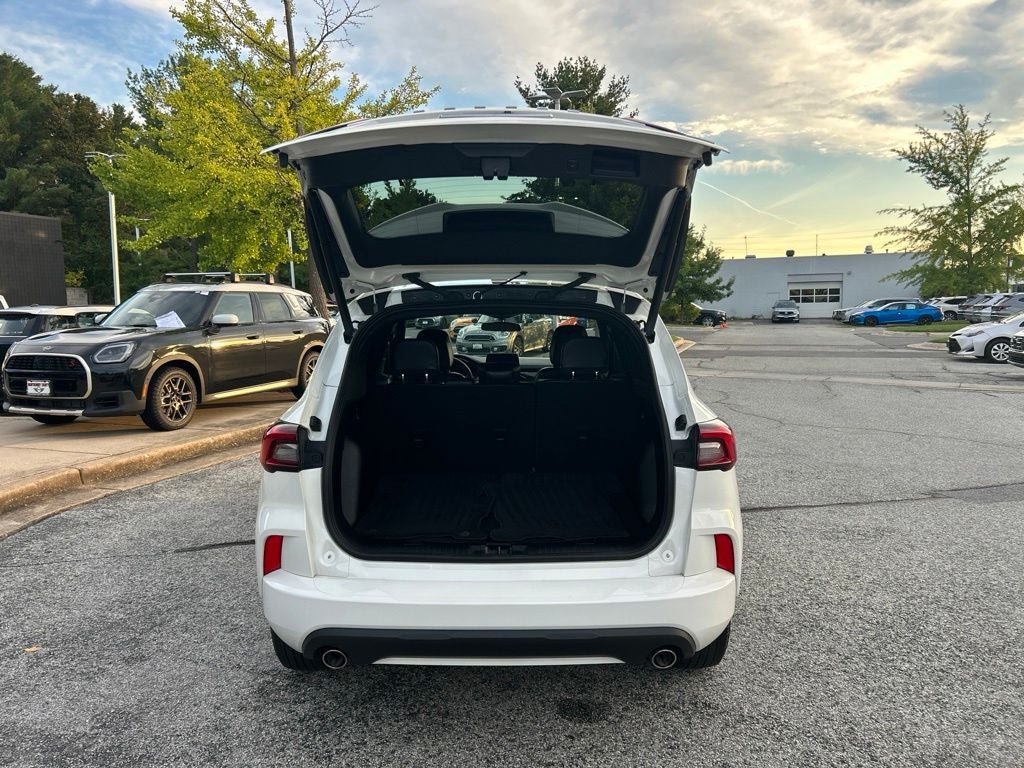 2024 Ford Escape Hybrid ST-Line