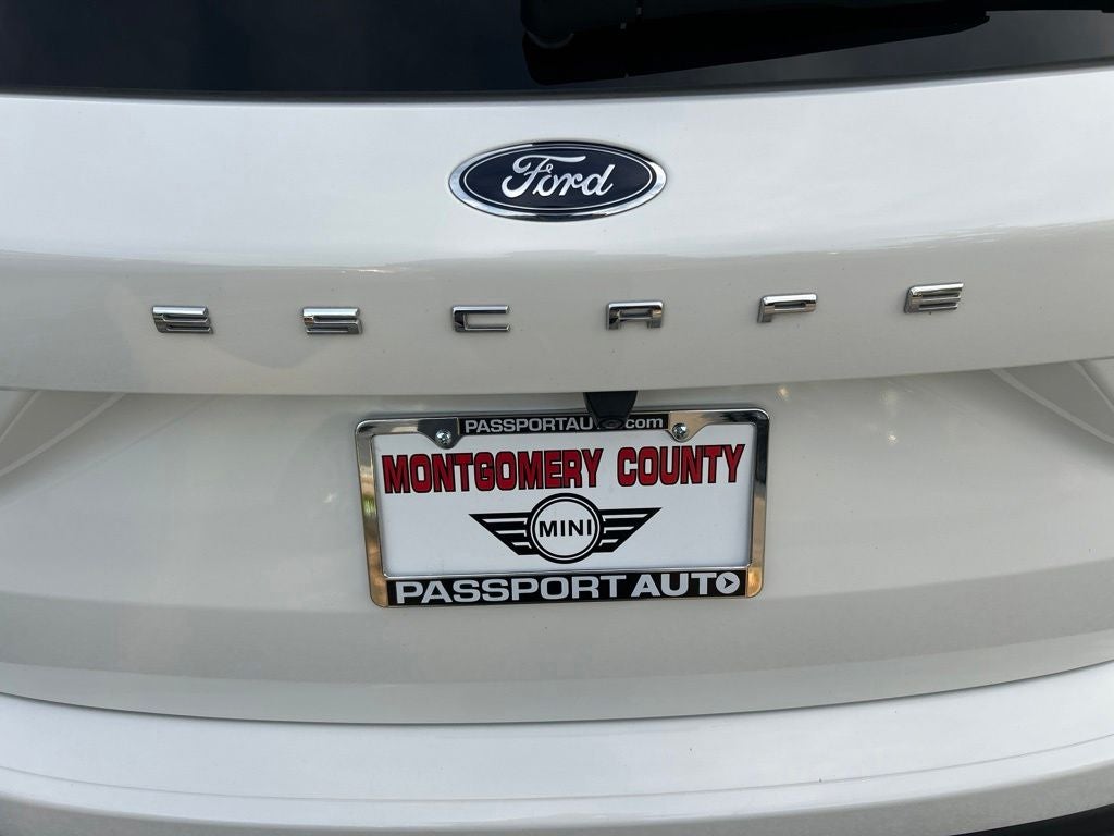 2024 Ford Escape Hybrid ST-Line