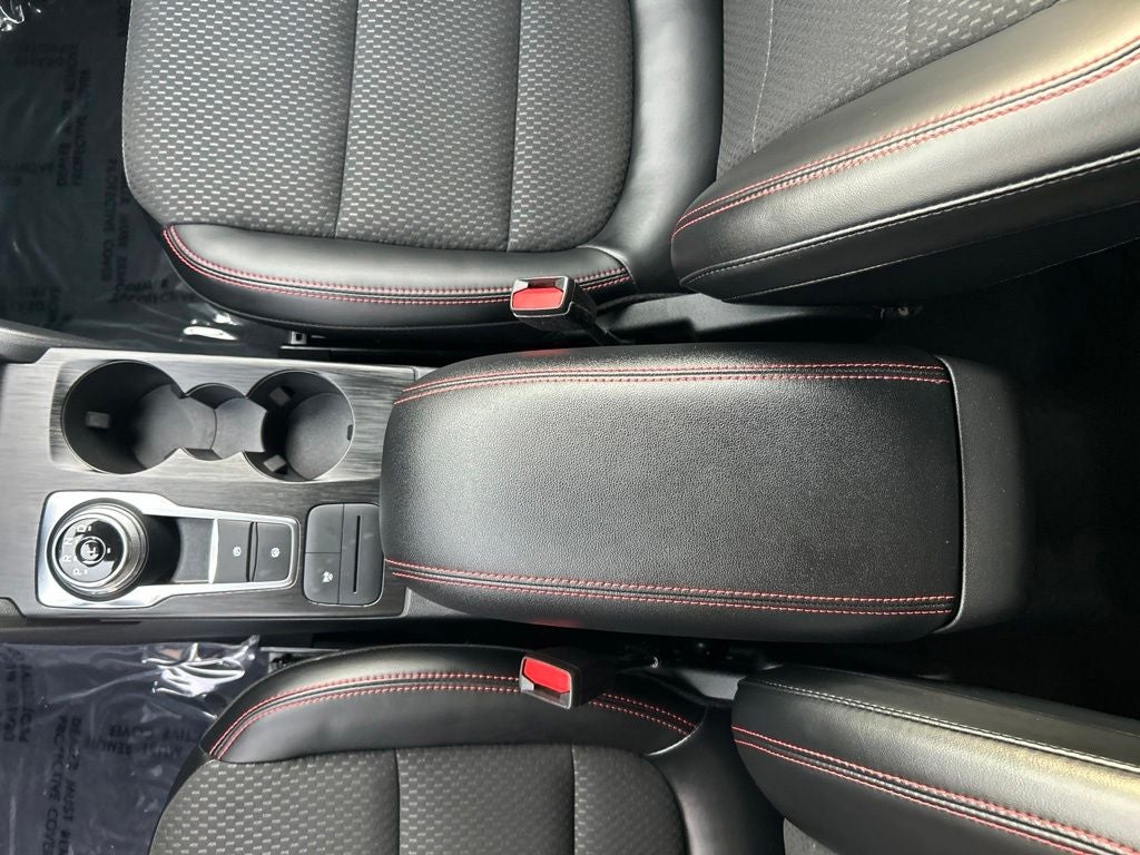 2024 Ford Escape Hybrid ST-Line