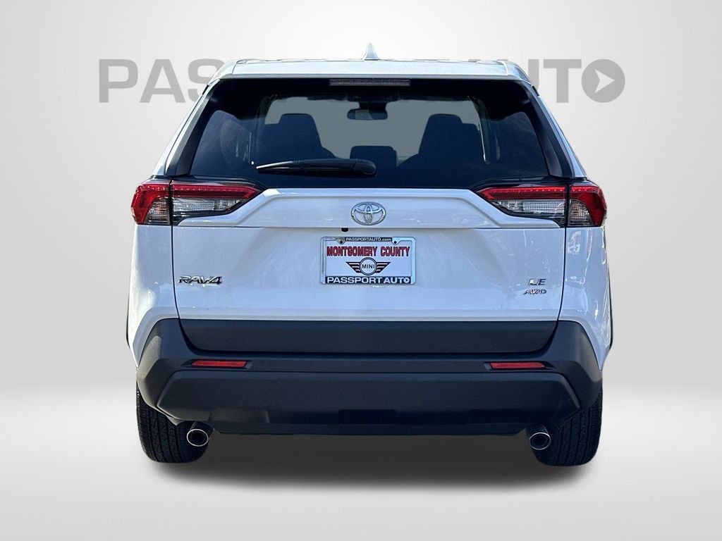 2025 Toyota RAV4 LE