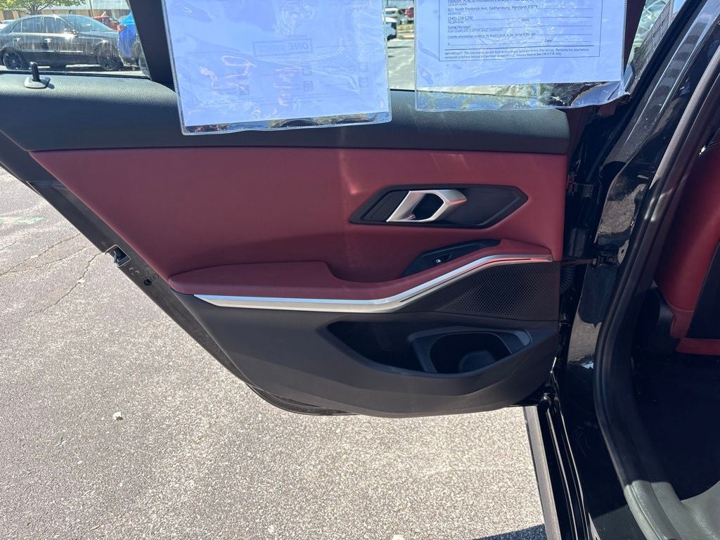2025 BMW 3 Series 330i xDrive