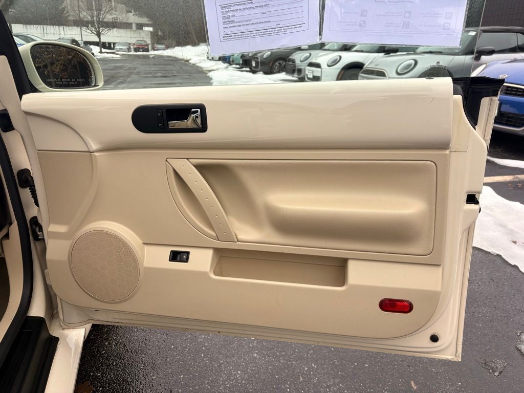 2010 Volkswagen Beetle 2.5L