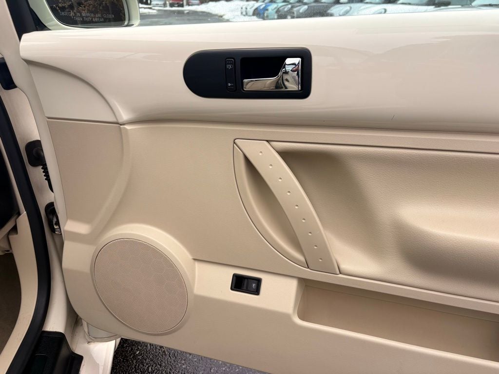 2010 Volkswagen Beetle 2.5L