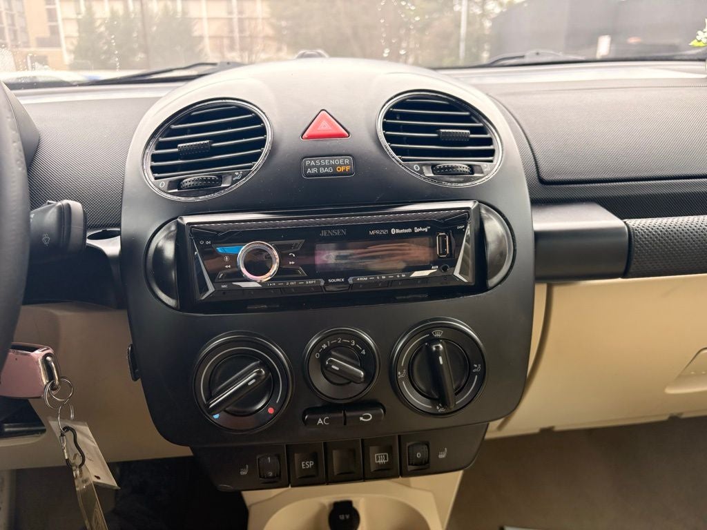 2010 Volkswagen Beetle 2.5L