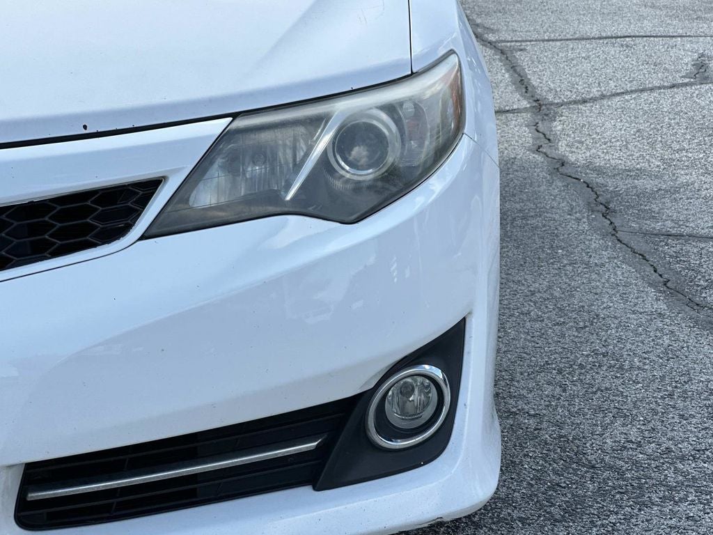 2013 Toyota Camry SE Sedan