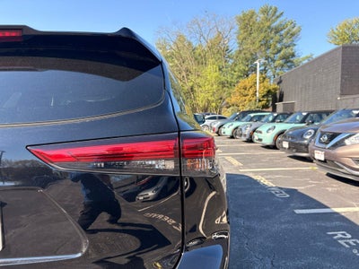 2021 Toyota Highlander LE AWD