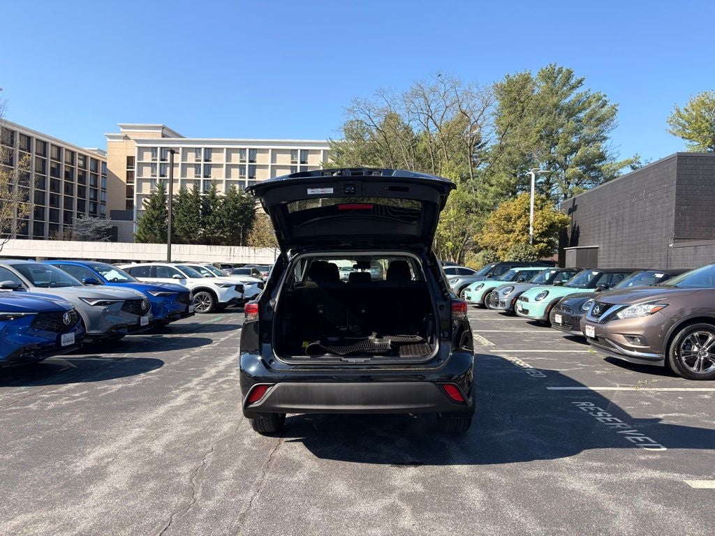 2021 Toyota Highlander LE AWD