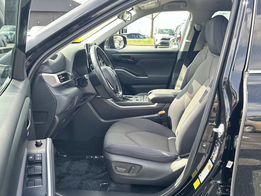 2021 Toyota Highlander LE AWD