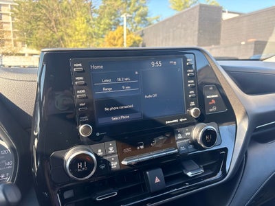 2021 Toyota Highlander LE AWD