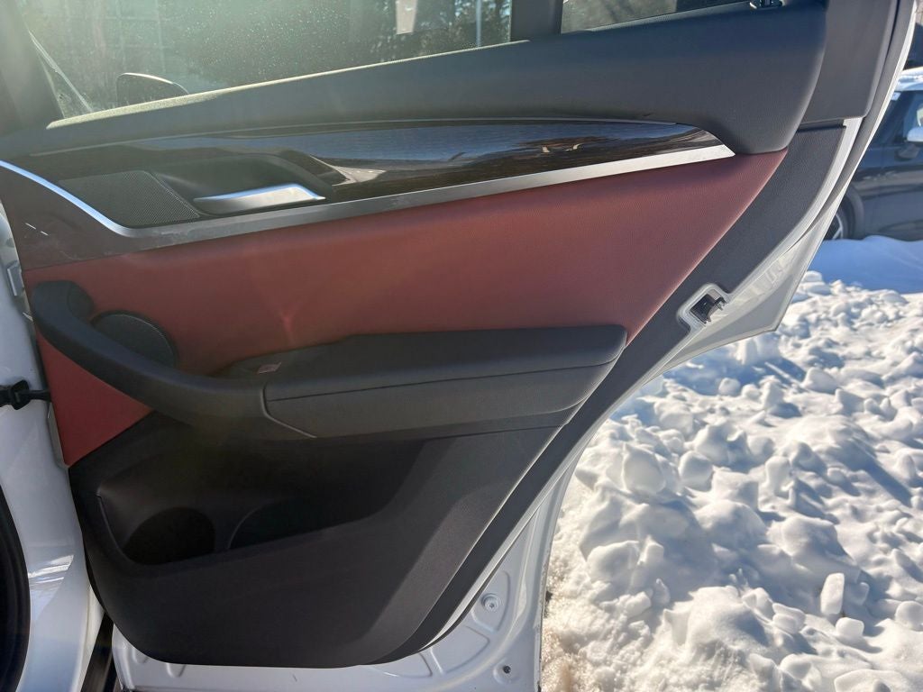 2023 BMW X4 xDrive30i AWD