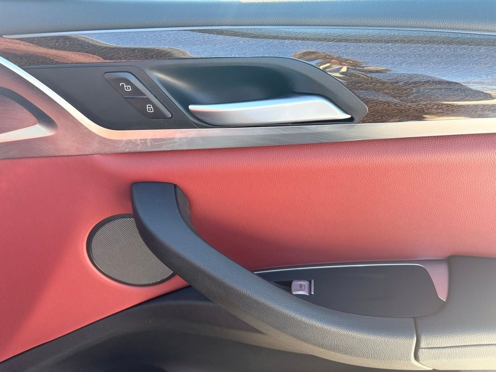 2023 BMW X4 xDrive30i AWD