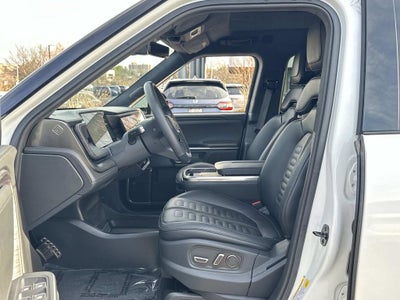 2023 Rivian R1S Launch Edition