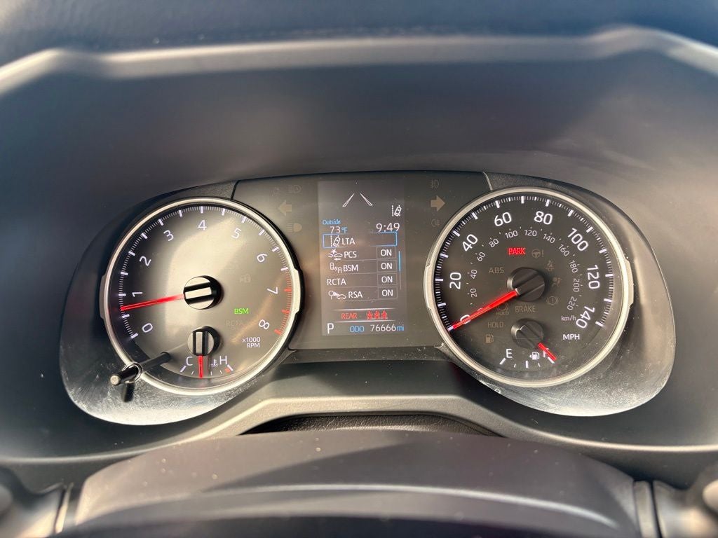 2020 Toyota RAV4 XLE