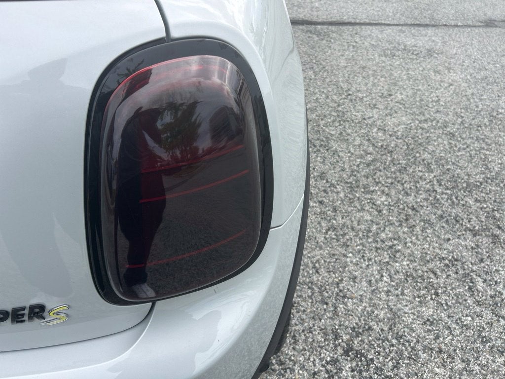 2022 MINI Cooper SE Electric Iconic Hardtop 2 Door