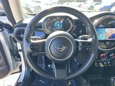 2022 MINI Cooper SE Electric Signature Hardtop 2 Door