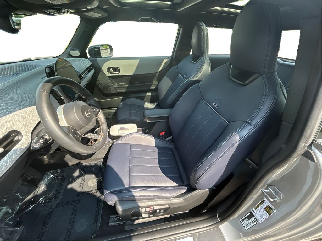 2025 MINI Cooper Signature Plus
