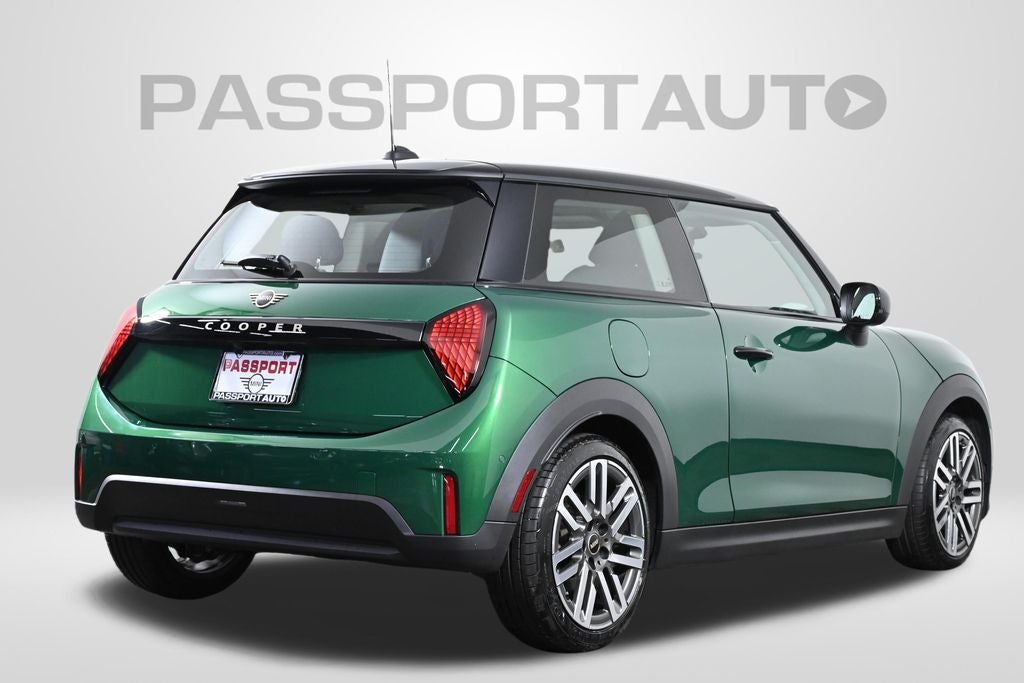 2025 MINI 2 Door Cooper Signature Plus
