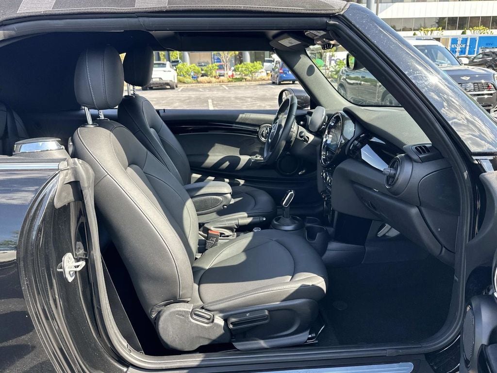 2023 MINI Convertible Cooper Signature