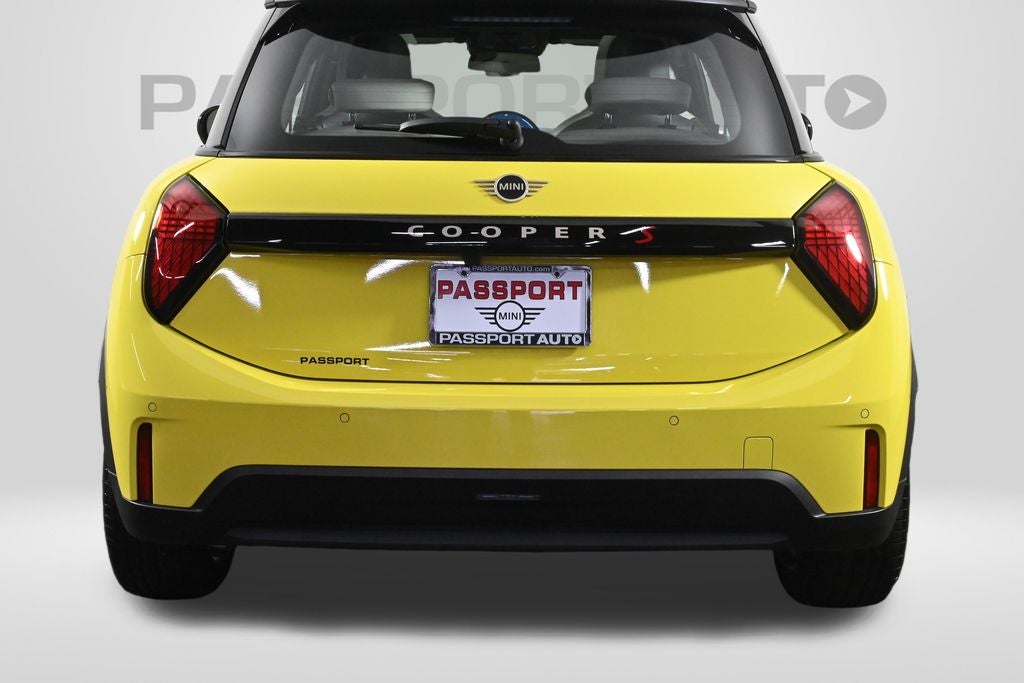 2025 MINI Cooper S Iconic Hardtop 2 Door