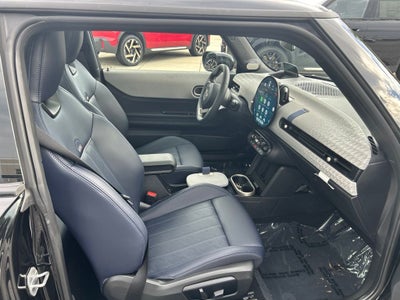 2026 MINI Cooper S Signature Plus 2 Door