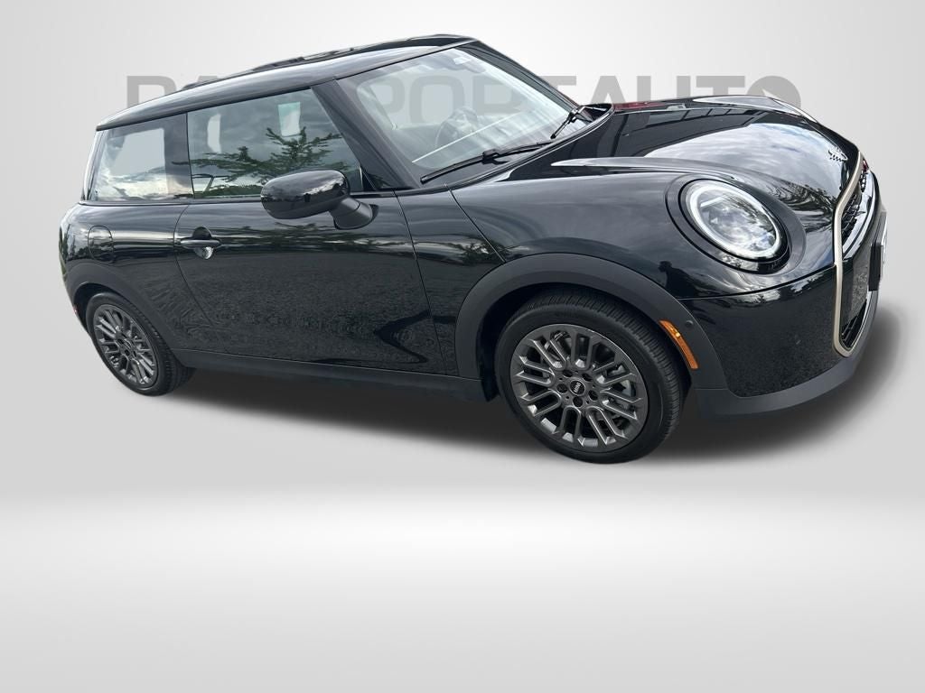 2026 MINI Cooper S Signature Plus 2 Door