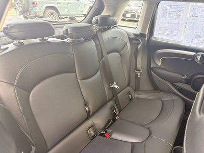 2023 MINI Cooper S Signature Hardtop 4 Door