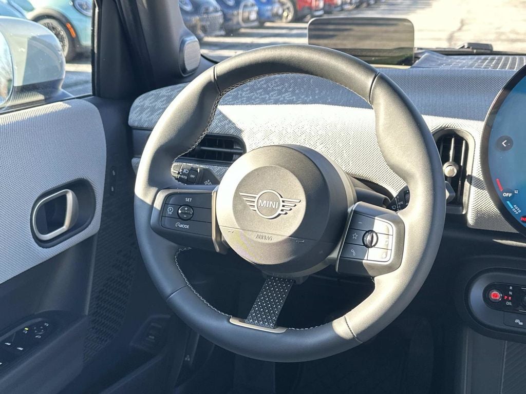 2025 MINI Cooper S Signature Plus Hardtop 4 Door