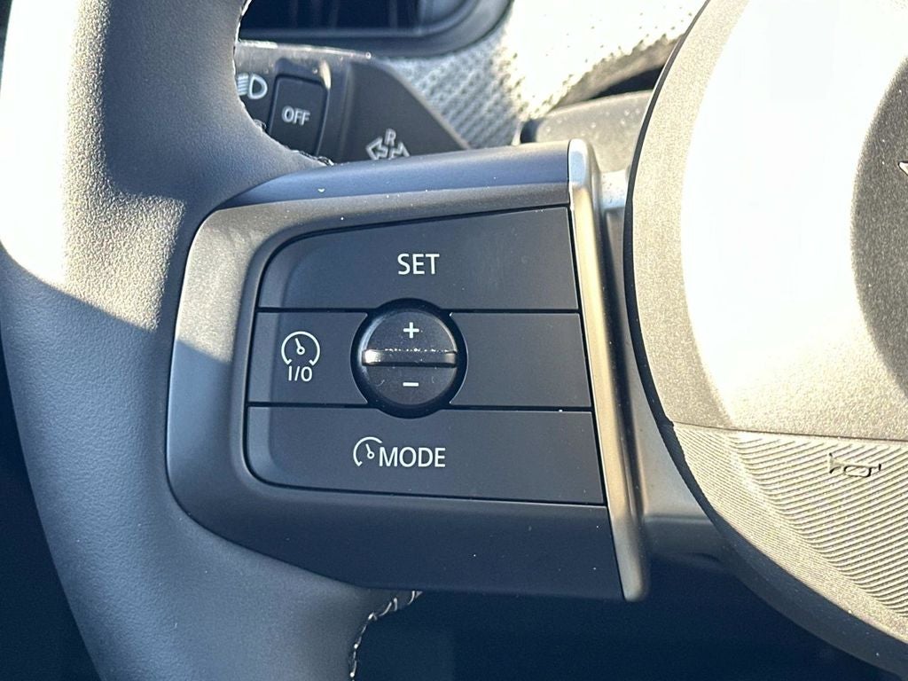 2025 MINI Cooper S Signature Plus Hardtop 4 Door