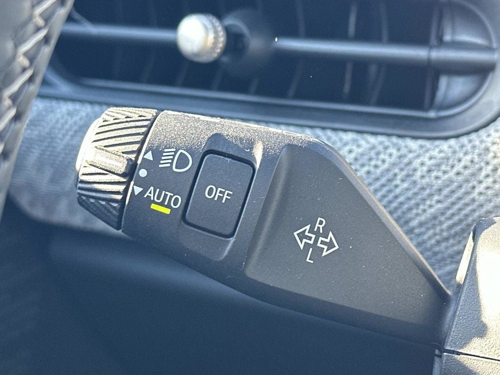 2025 MINI Cooper S Signature Plus Hardtop 4 Door