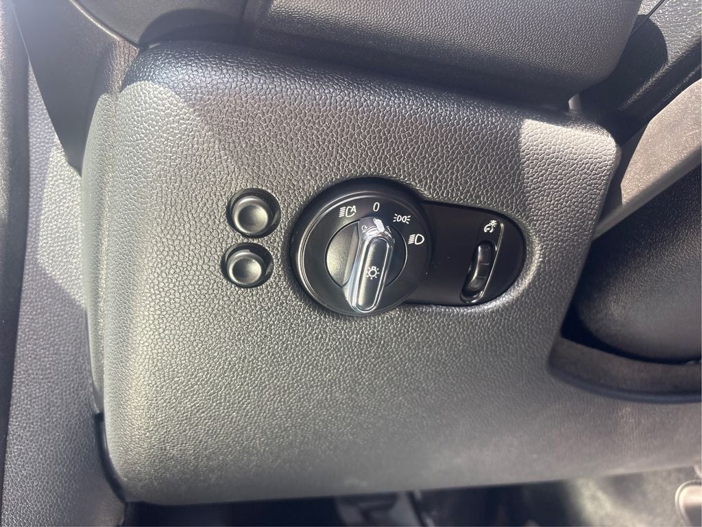2018 MINI Cooper Base