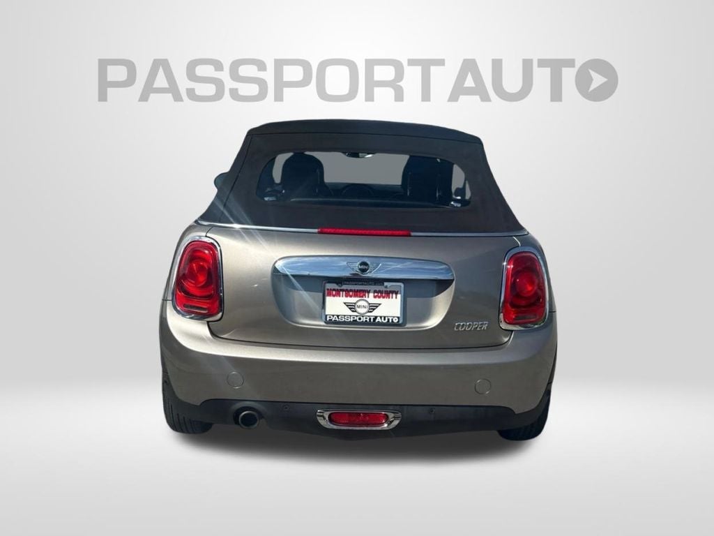 2018 MINI Cooper Base