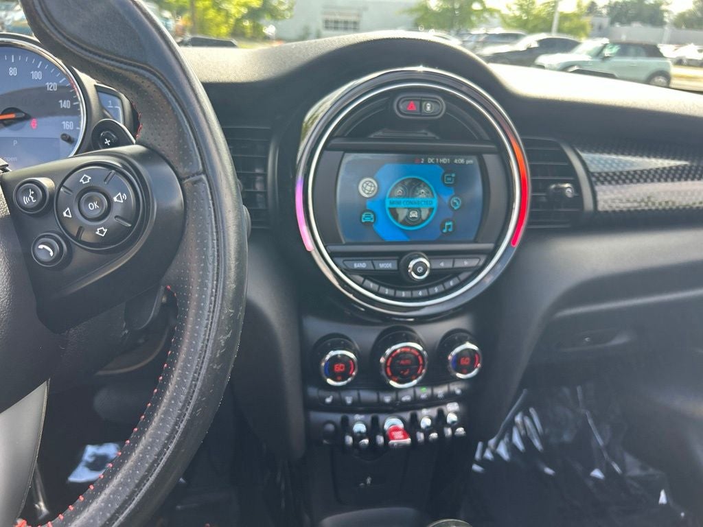 2020 MINI Cooper S Signature